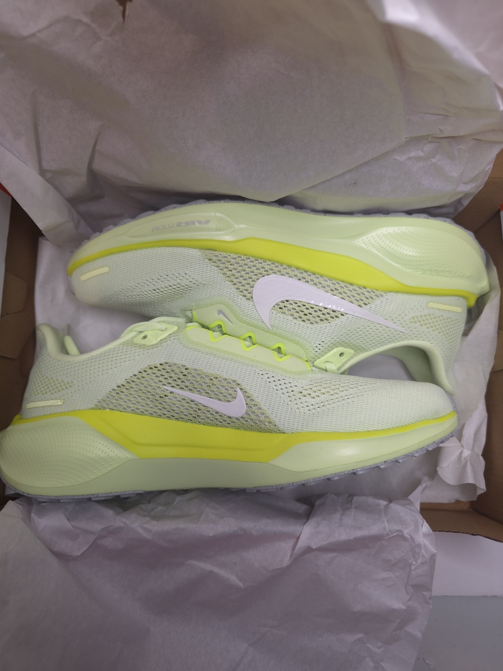 Nike Women’s Air Zoom Pegasus 41 Barley Volt 8.5W - Picture 8 of 8